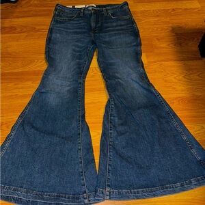 Wrangler Flare Jeans